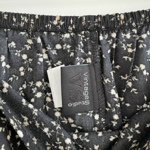 Vintage‎ Dark cottage Core Mini Skirt Medium - Picture 8 of 8